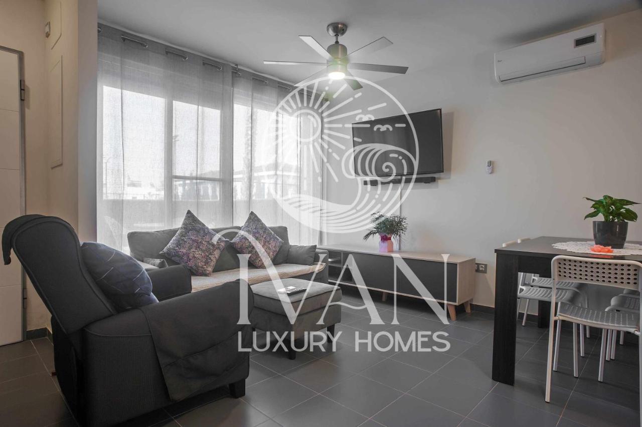 Casa Oromar Ivan Luxury Homes Chalet Adosado Оропеса дел Мар Екстериор снимка