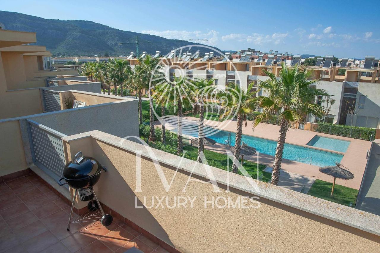 Casa Oromar Ivan Luxury Homes Chalet Adosado Оропеса дел Мар Екстериор снимка